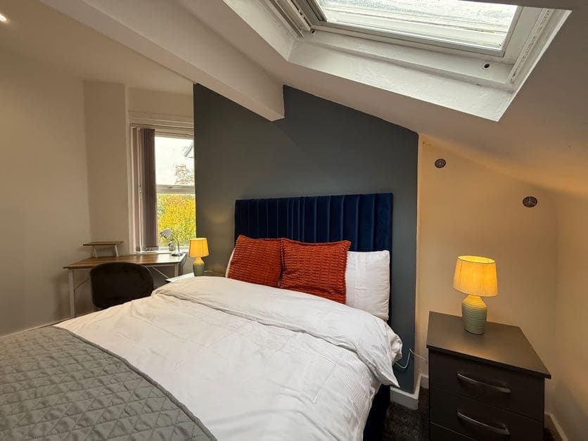 Casa Cove 2BR Flat Free Parking, 5 min to Hospital - Image 2