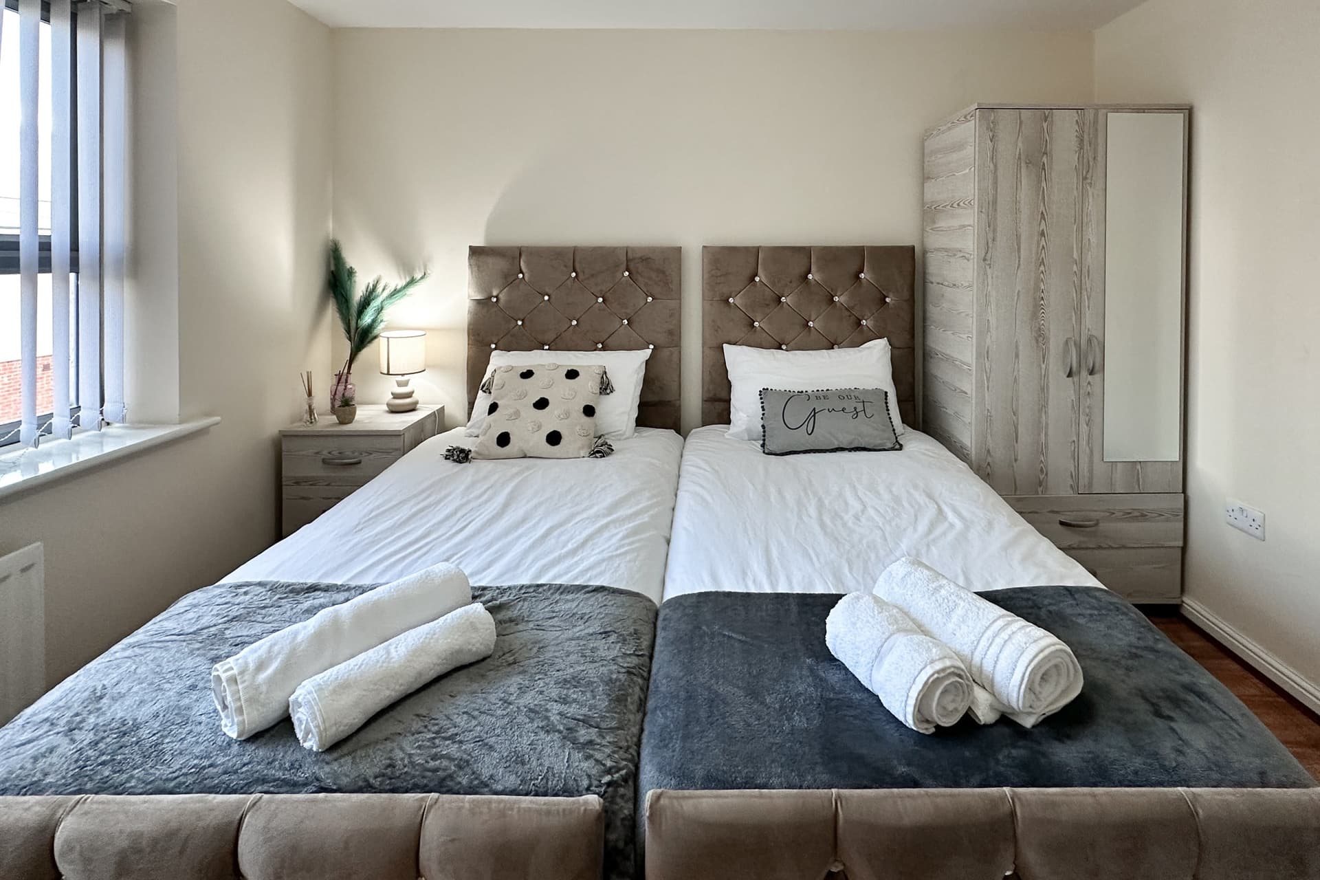 Ashton Co-Living - Private Room Self-Cater - Image 2