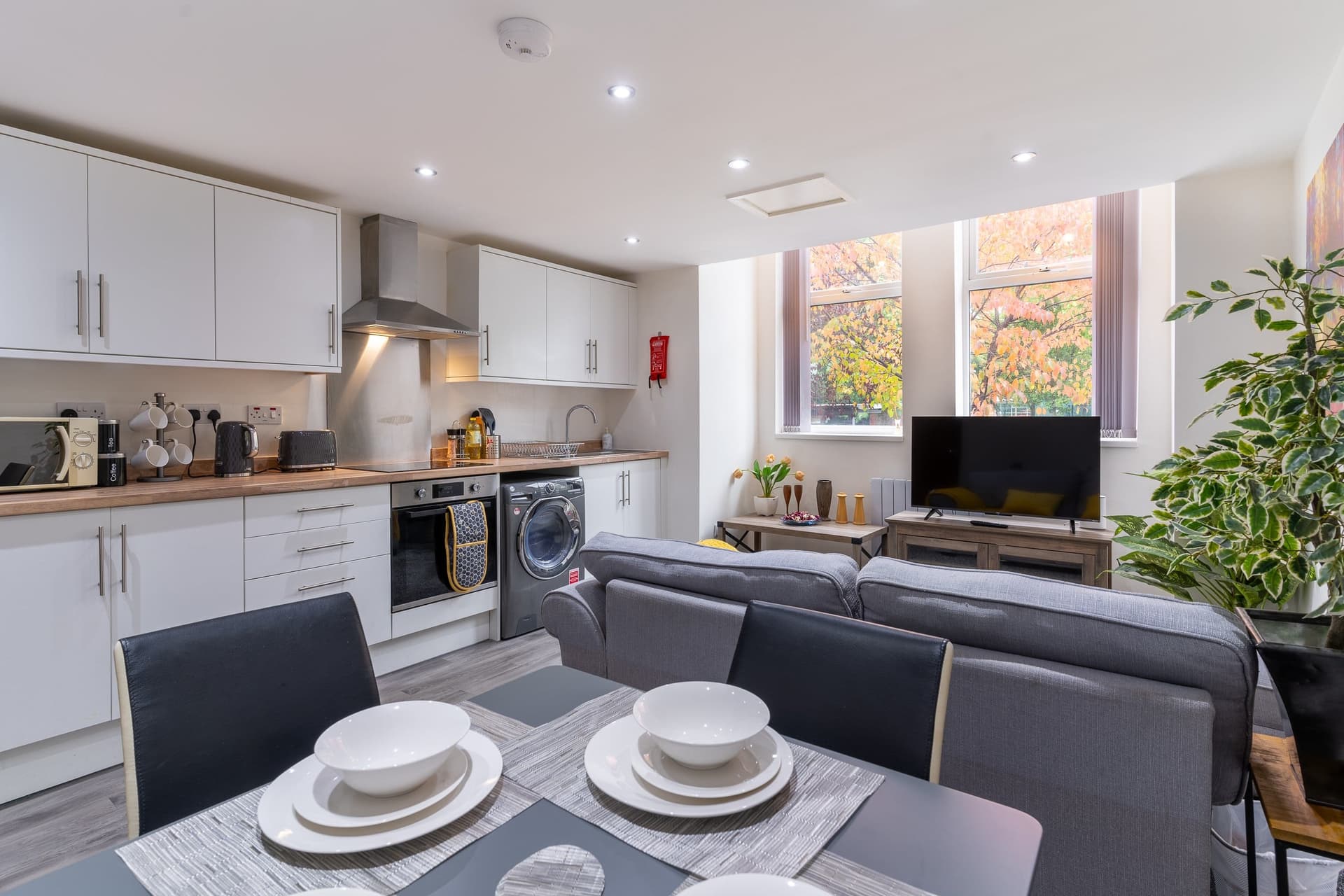 Casa Cove GF Flat Free Parking - 5min to Hospital - Image 3