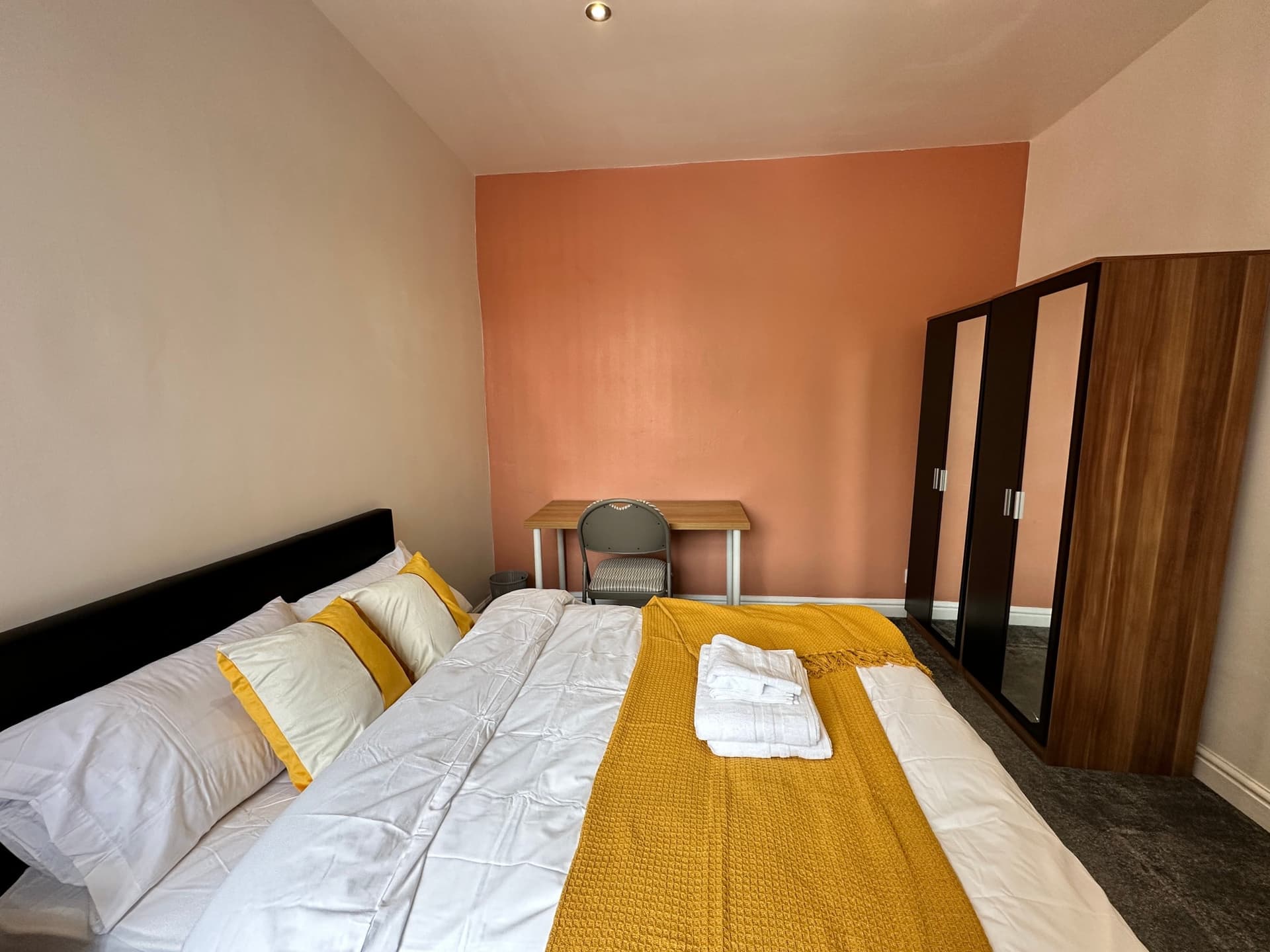 Daisybank Co-Living - Private Room Self-Cater - Image 3