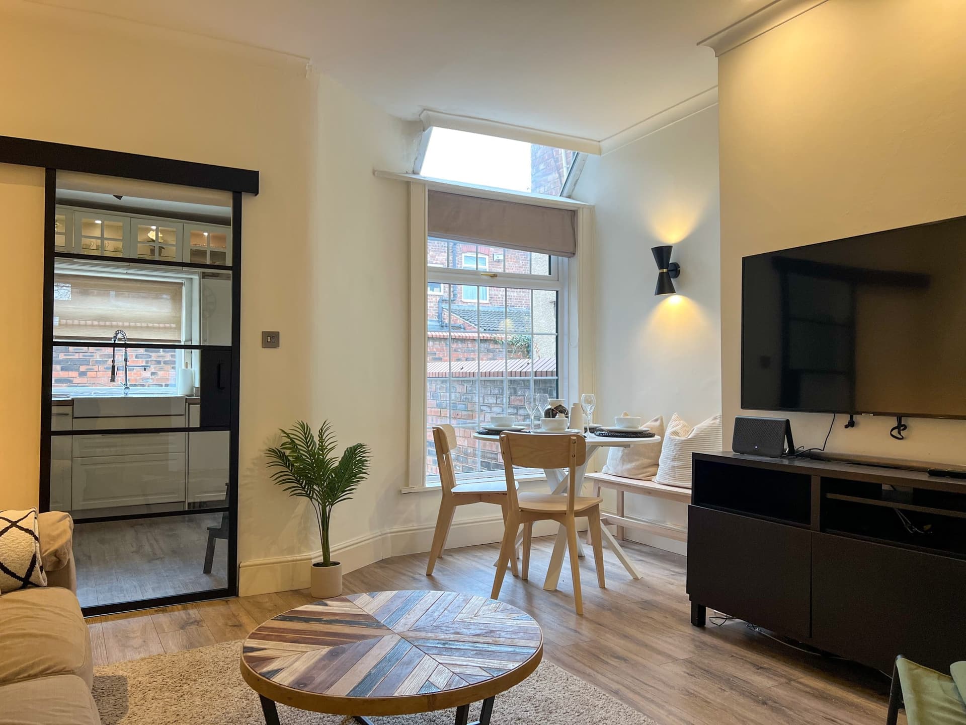 Littleton Co-Living - Private Room Self-Cater - Image 2