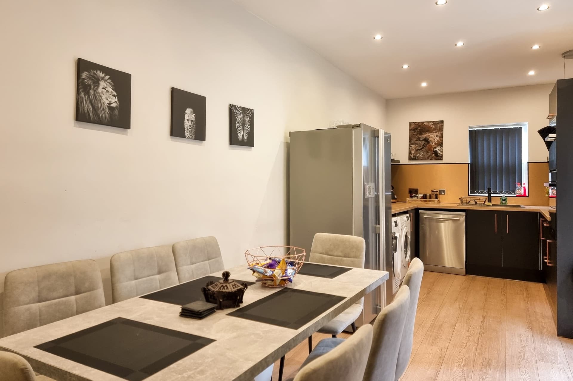 Clarence Co-Living - Private Room Self-Cater - Image 3