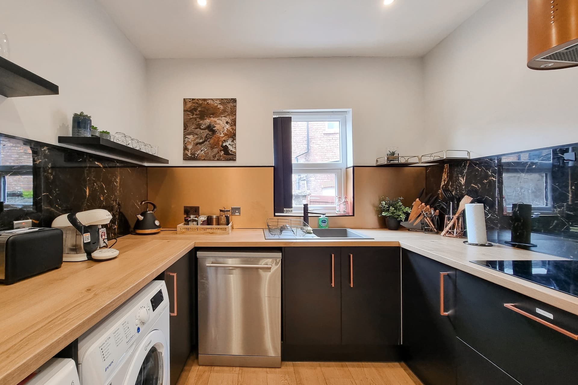 Clarence Co-Living - Private Room Self-Cater - Image 4